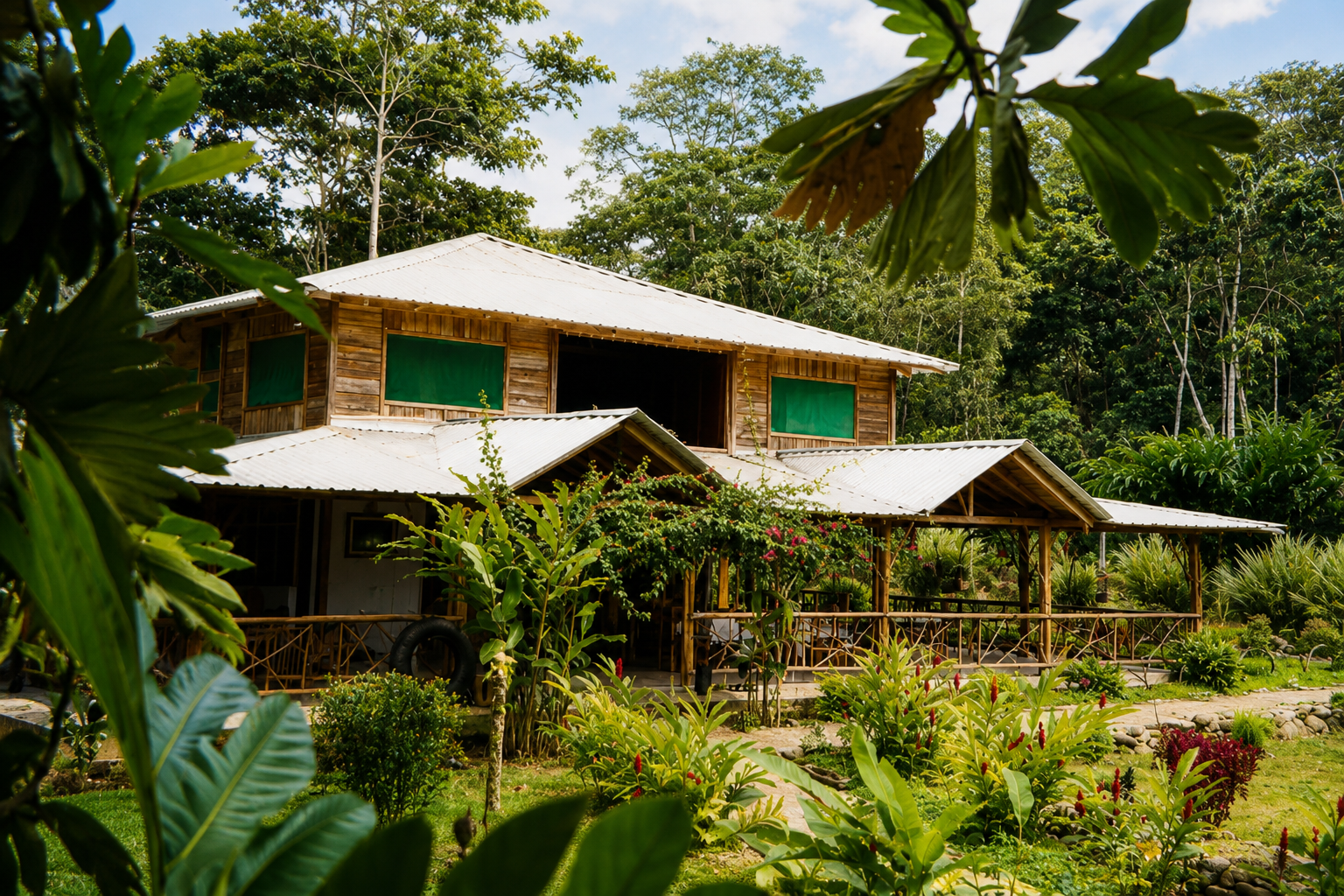 Aventura Amazónica para 6 Personas: naturaleza, diversión y descanso en Suchipakari Lodge.